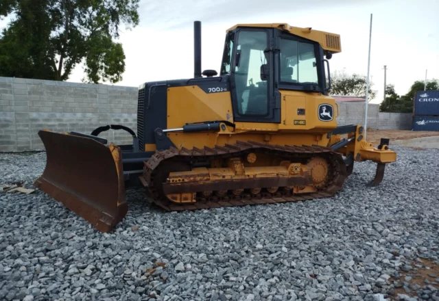 Trator de Esteira John Deere 700J-II seminovo