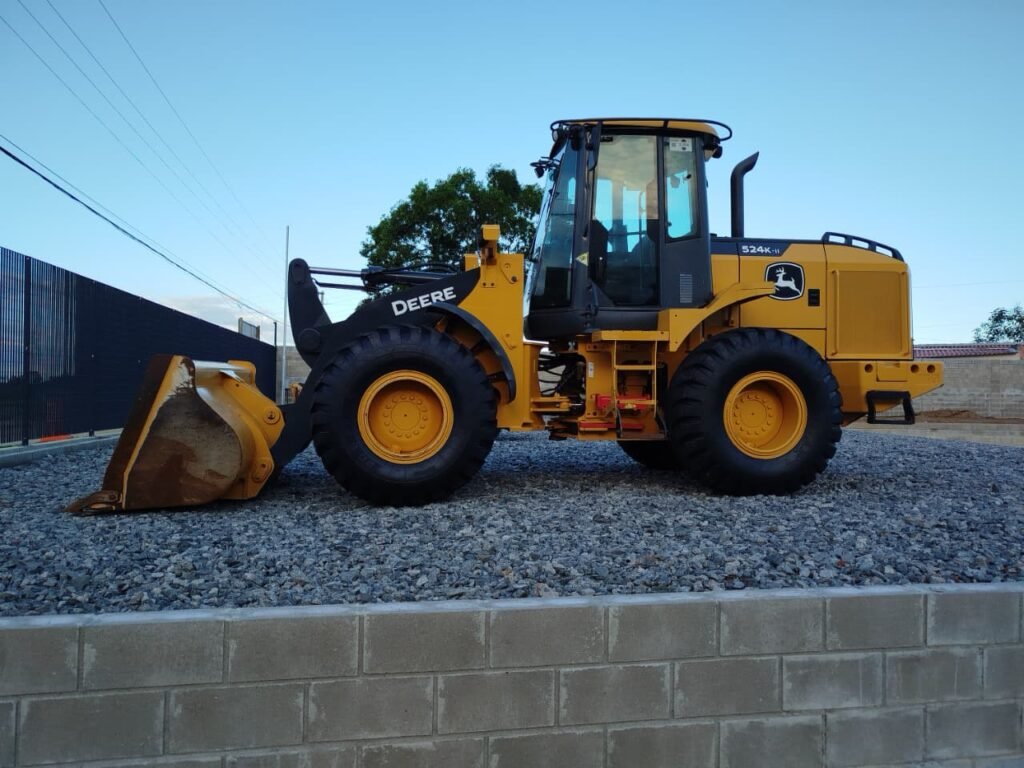Pá Carregadeira John Deere, foto 1