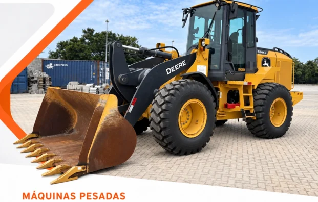 Pá carregadeira John Deere 524K-II, ano 2024, horímetro 1.583 h, em Guarapari, ES